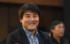 李明：足球受?chē)?guó)家重視，機(jī)遇挑戰(zhàn)并存。