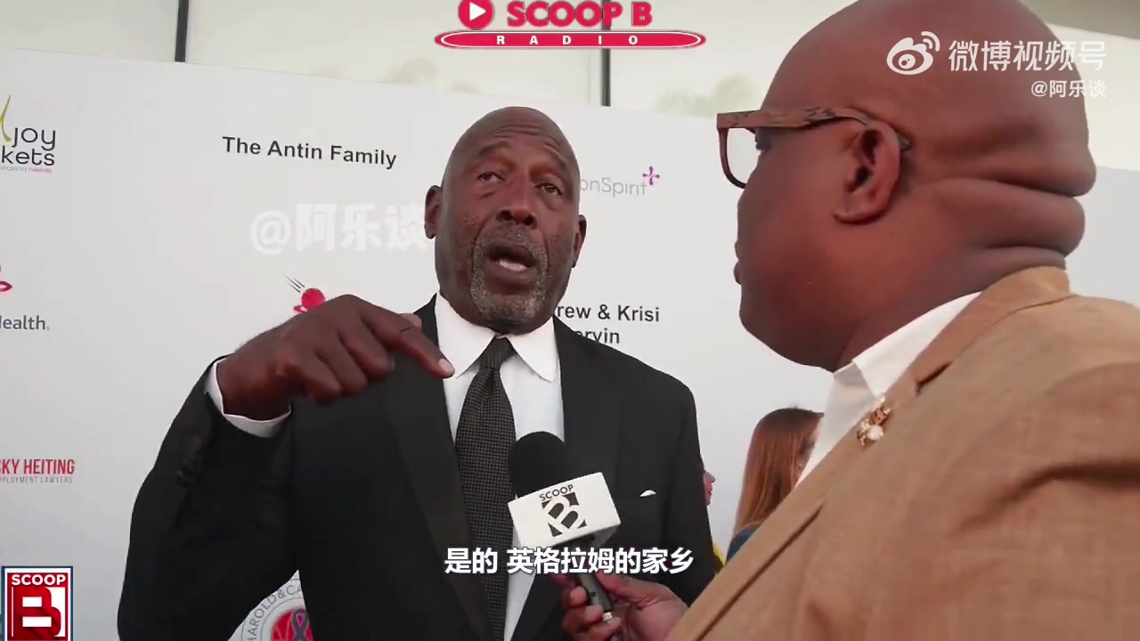沃西：英格拉姆如果能更加攻守兼?zhèn)湟恍?，就真正可以比肩模板KD