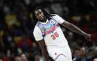 CBA: 2米26中鋒高效得分，廣東勝浙江；南京失利，季后賽懸念待解。