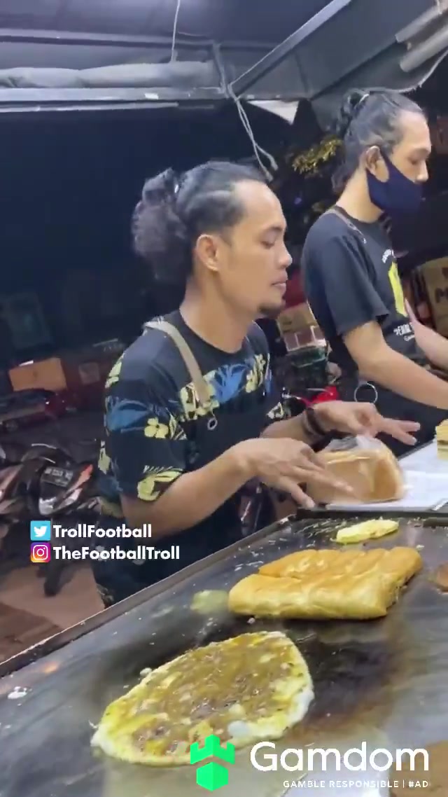 東南亞范迪克！？？？大哥你這表情有點(diǎn)抽象啊