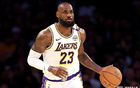 NBA紀(jì)錄再創(chuàng)！詹姆斯老而彌堅(jiān)！