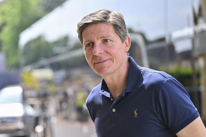 記者：萊比錫選帥考慮格拉斯納、弗蘭克等，非謝周三主帥羅爾首選。