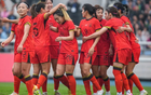 中國女足大勝，國腳22歲帽子戲法助攻，球迷狂歡！