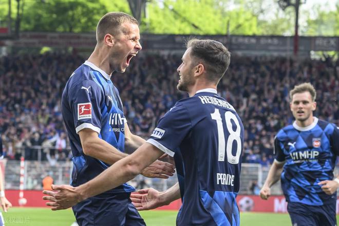 3-0，拜仁租將19歲顯威，助德甲第16逆襲第13，保級(jí)有戲。