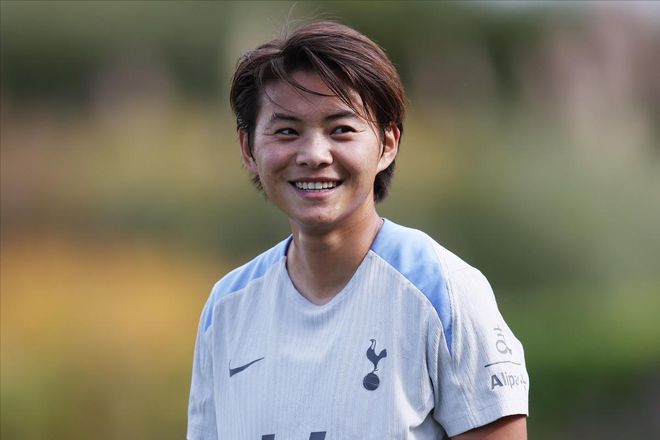 王霜、宋端進球，率隊進女足亞冠決賽