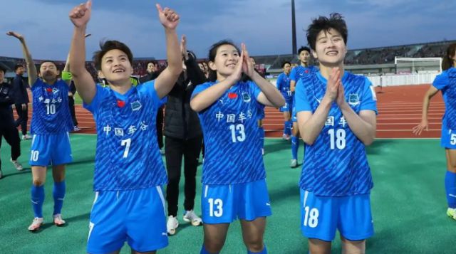 武漢女足奪亞冠，創(chuàng)歷史，戰(zhàn)女足冠軍杯門將顯神勇。