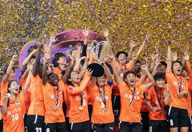亞冠賽場，武體人奪魁！光彩奪目！