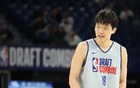 ESPN選秀會前實力榜更新，楊瀚森位列35位。