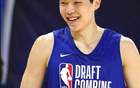 行情上漲！楊瀚森試訓兩小時，魔術總裁留言：期待NBA再戰(zhàn)！
