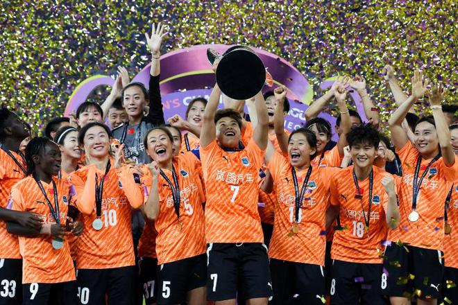 鄂媒：武漢女足三連勝，征戰(zhàn)全國賽程。